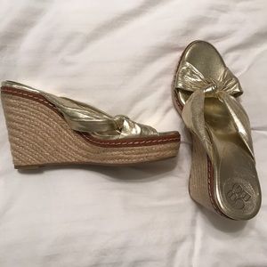 BCBG espadrille wedges